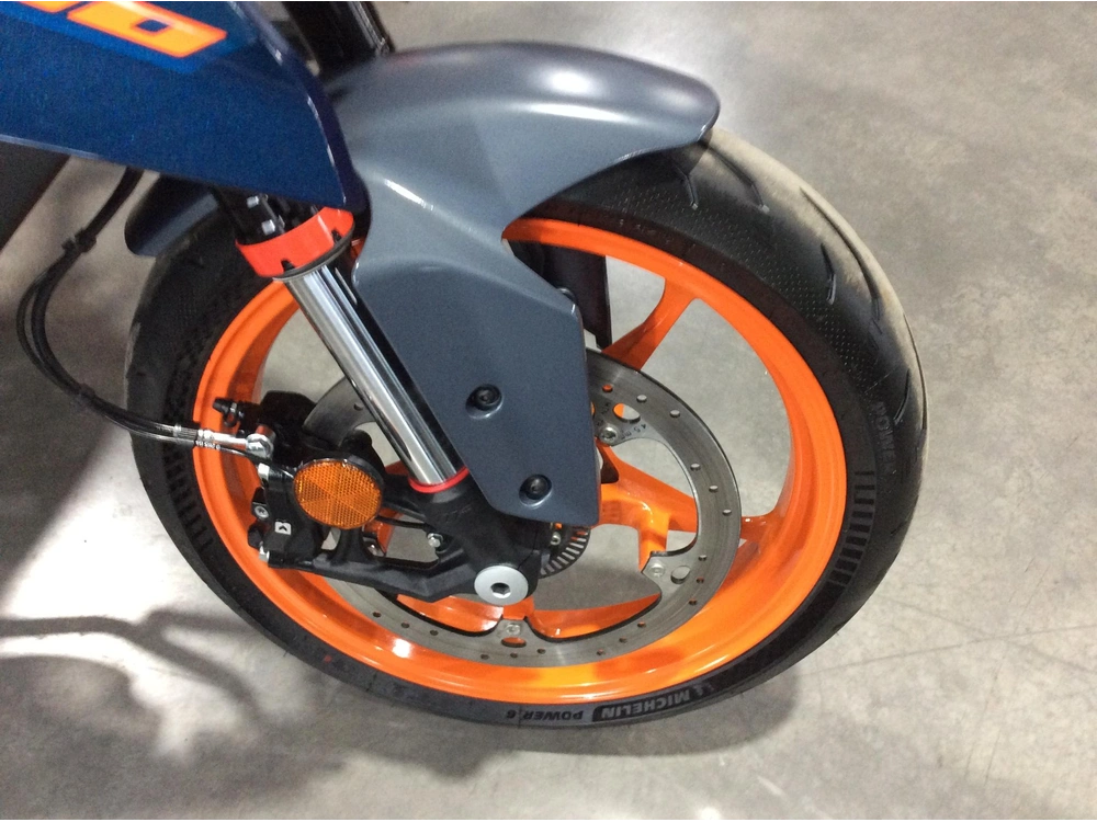 Ktm Duke 390 Abs 2024 alt