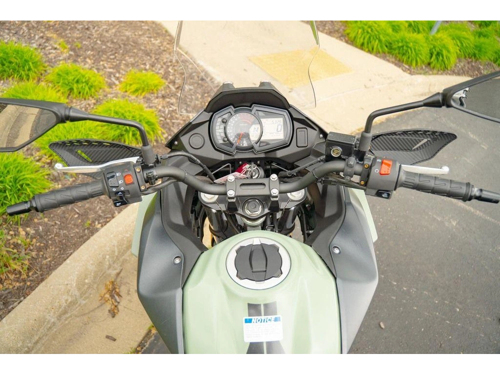 2024 Kawasaki Versys®-x 300 Abs alt