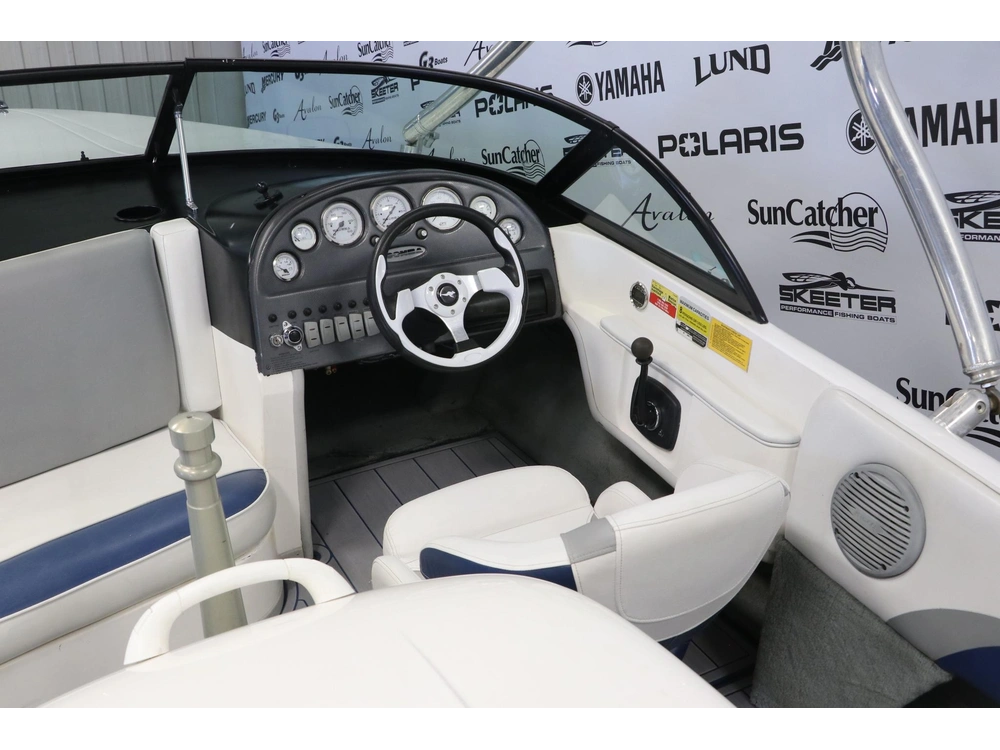 2001 Moomba Ski Nautique Kanga alt