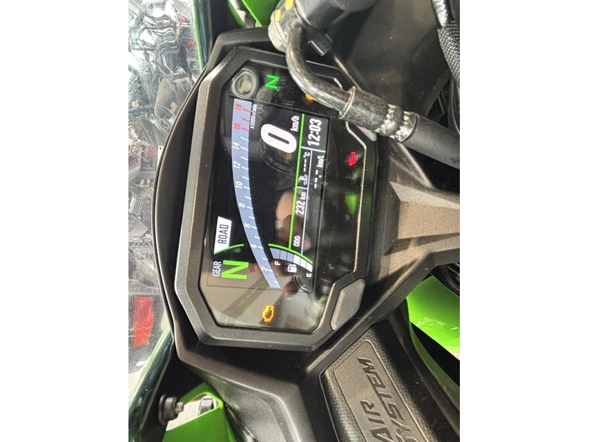 Kawasaki Ninja Zx-4rr Krt Ninja Zx-4rr Zx4rr Zx 4rr 4 Cylindres Zx4 Zx4r Zx- 2026 alt