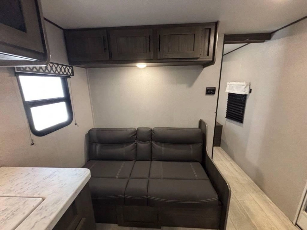 Shasta Shasta 26bh 2022 alt