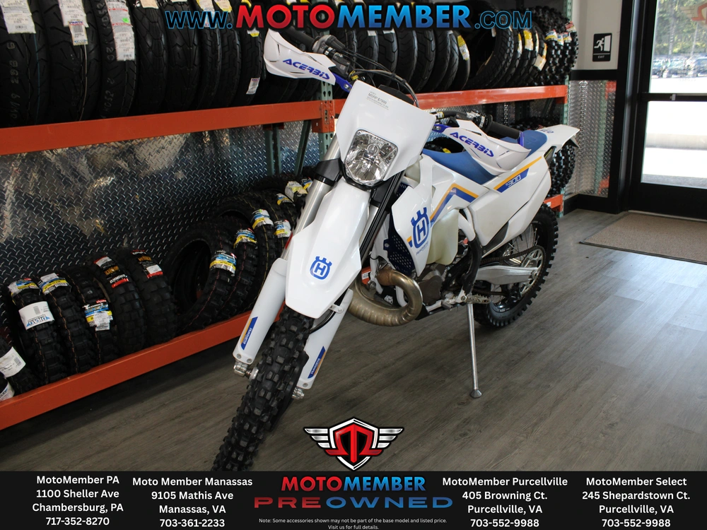 2023 Husqvarna Te300 alt