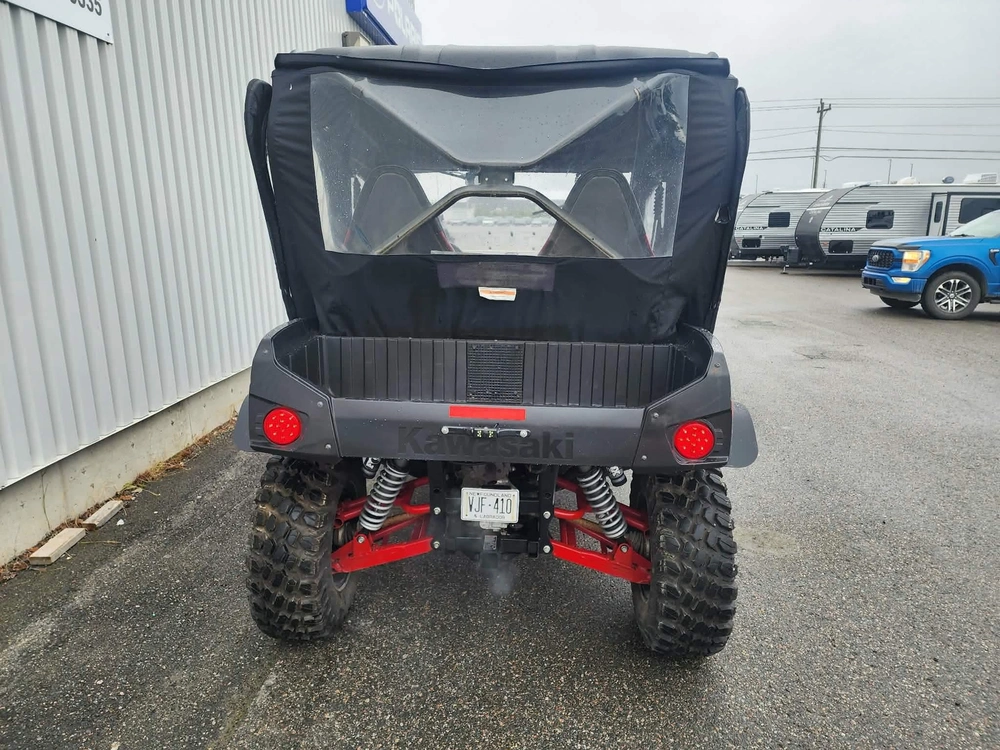 2023 Kawasaki Teryx 4 alt