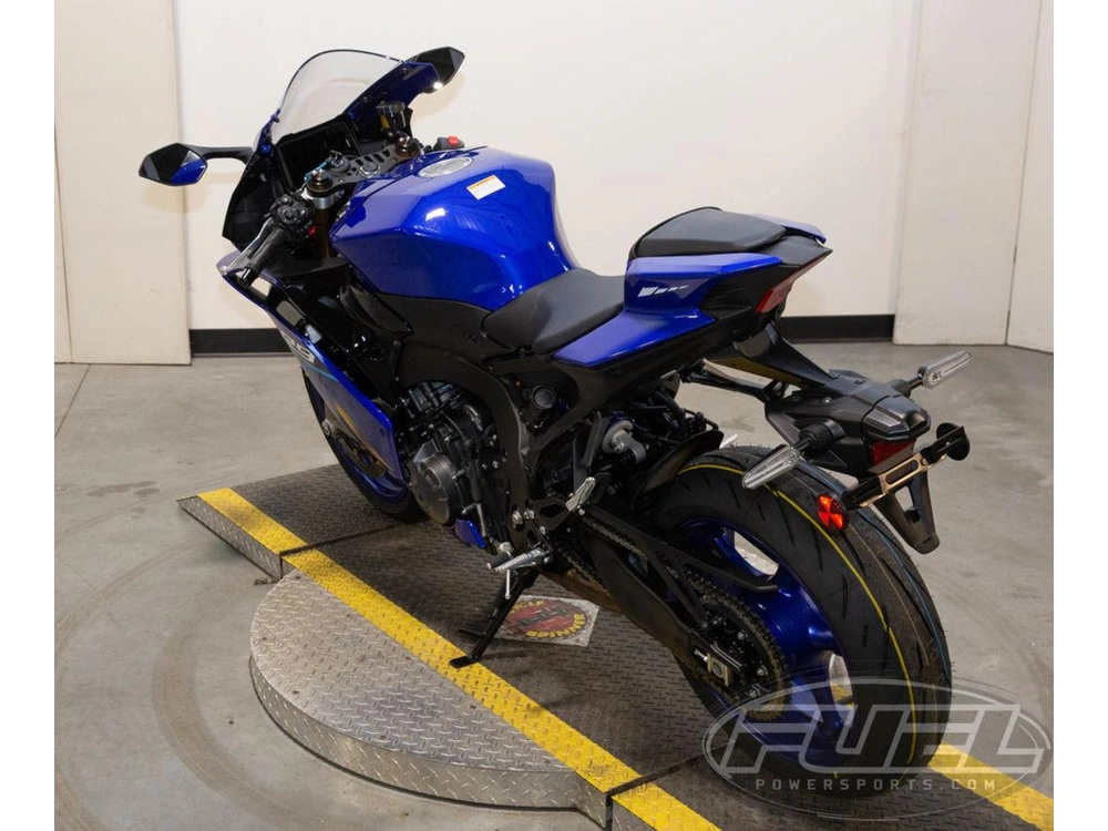 2026 Yamaha Yzf-r9 alt