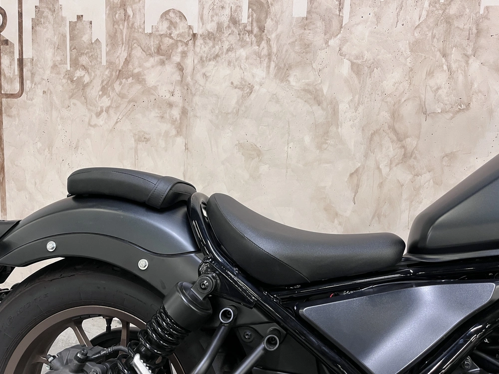 2023 Honda Rebel 500 alt