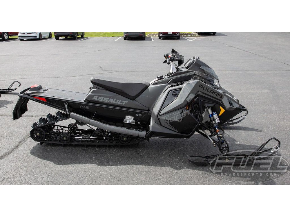 2025 Polaris Boost Switchback Assault 146 Shadow Gray / Gloss Black alt