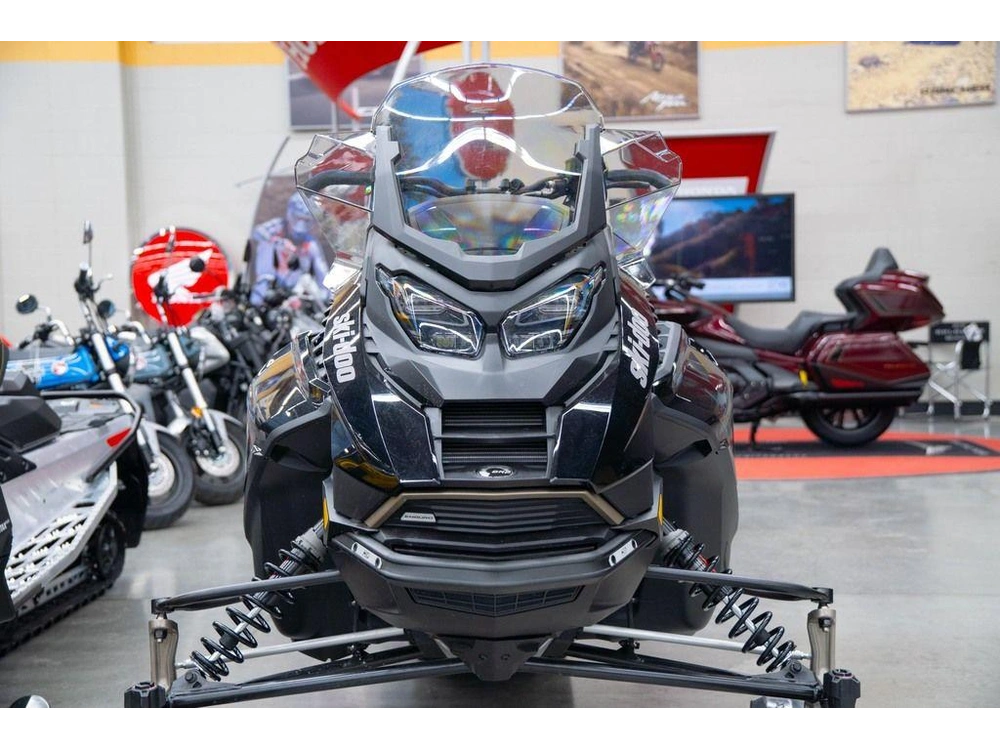 2026 Ski-doo Renegade® Adrenaline® With Enduro Package 900 Ace Turbo R alt