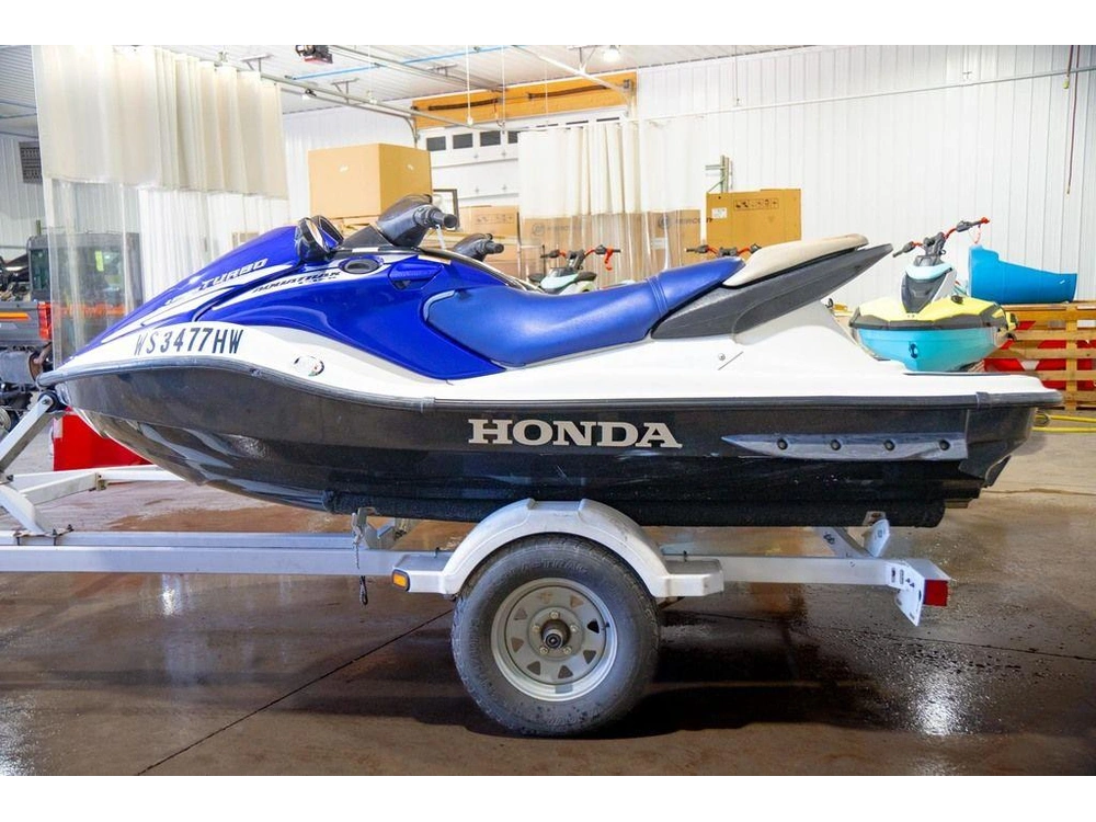 2005 Honda Aquatrax® F-12x Package alt