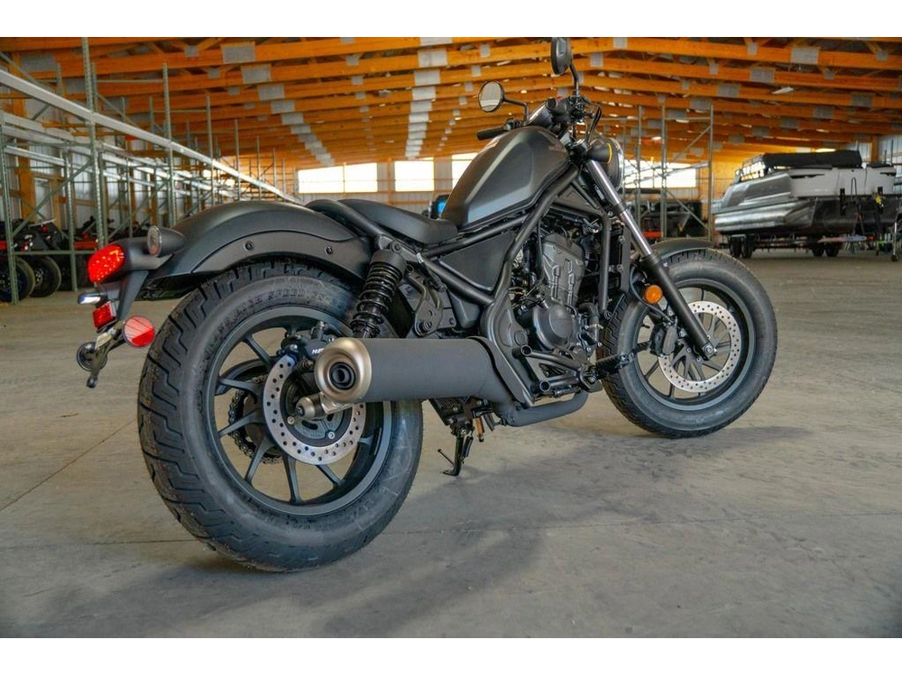 2025 Honda Rebel 300 alt
