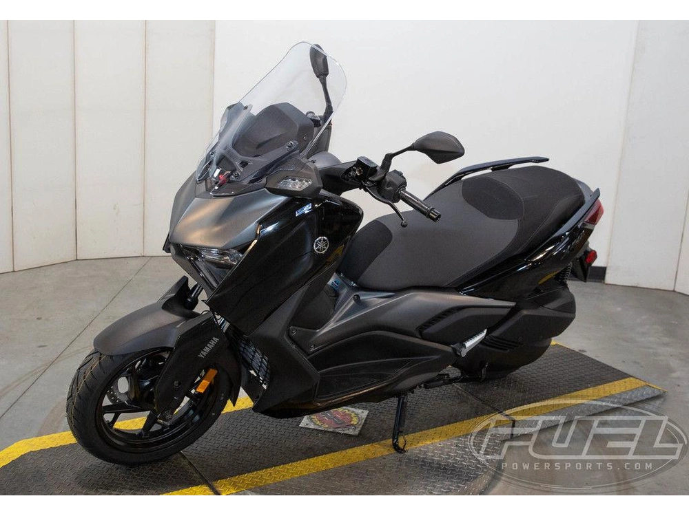 2026 Yamaha Xmax alt