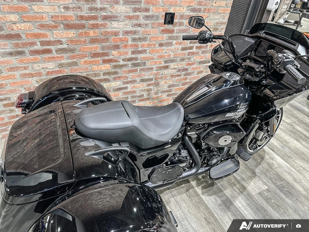 2026 Harley-davidson Road Glide 3 alt