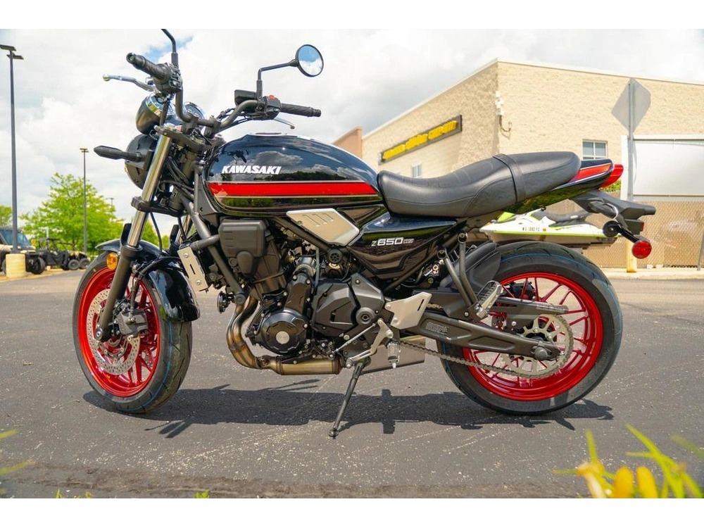 2026 Kawasaki Z650rs Abs alt