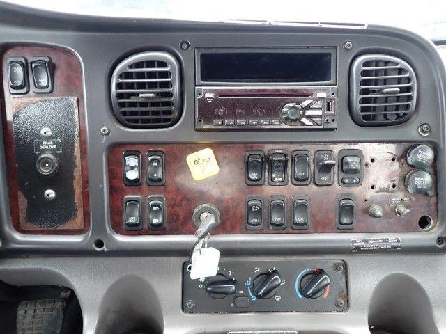 Freightliner 108sd 2018