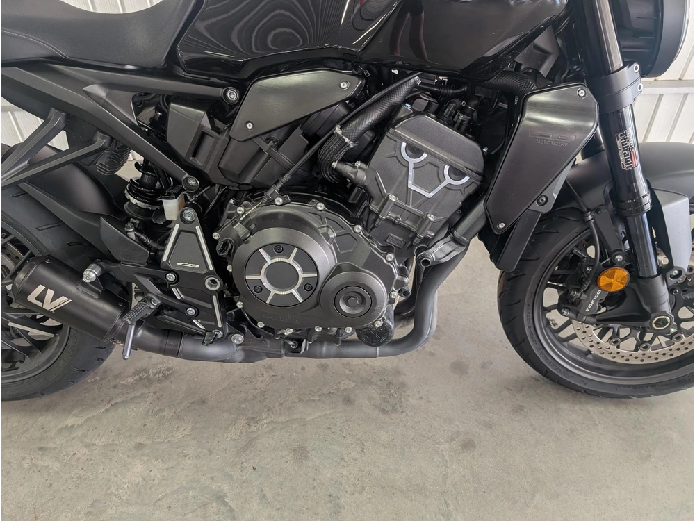 Honda Cb1000r 2023 alt