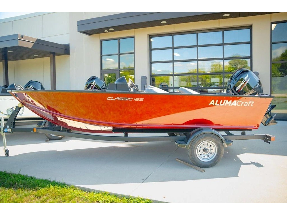 2026 Alumacraft Classic 165 Side Console alt