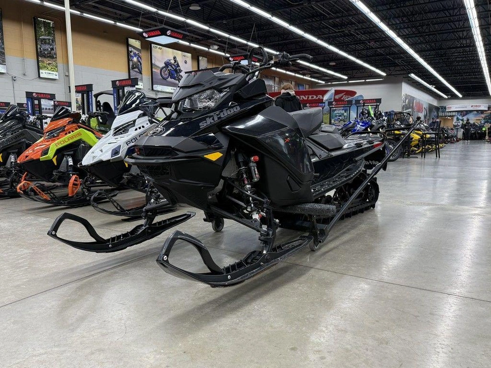 2023 Ski-doo Backcountry™ X-rs® Rotax® 850 E-tec 154 Es Powdermax Ii 2.5 7.2 Black alt
