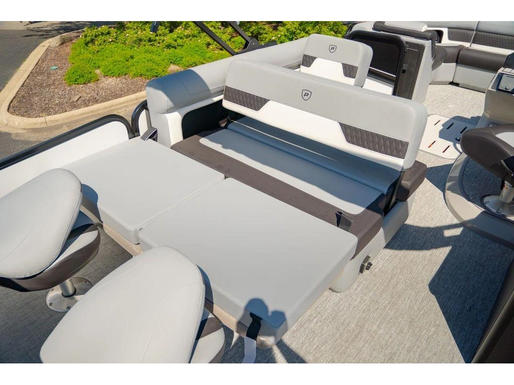 2026 Premier 230 Solaris Rs - Cl alt