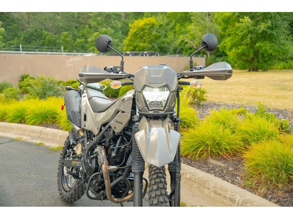 2026 Kawasaki Klx®230 Df Abs alt