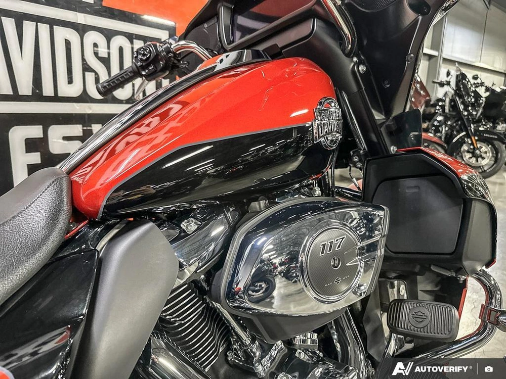 2025 Harley-davidson Street Glide Ultra alt