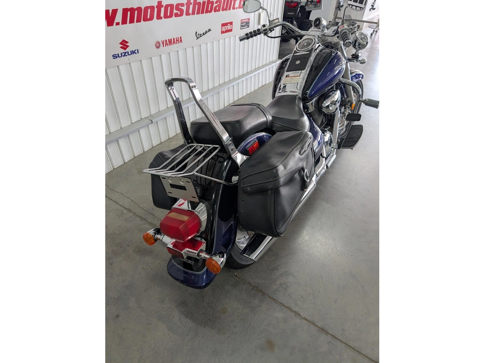 Suzuki Boulevard C90 2005 alt