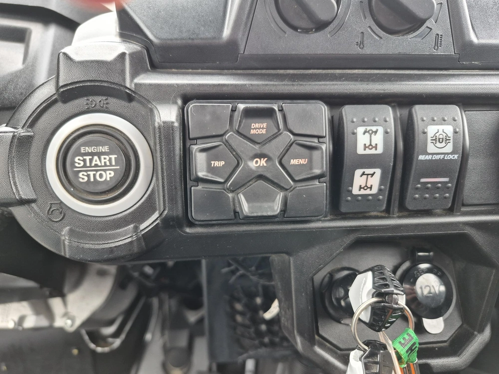 2023 Can-am Commander Xt 1000r alt
