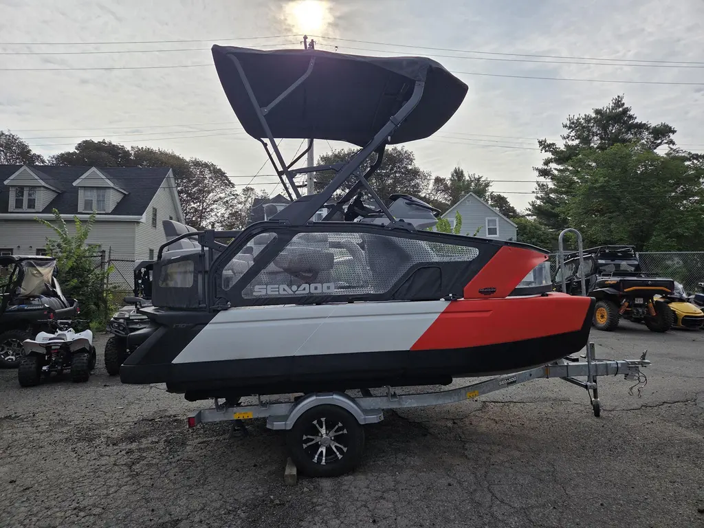 2024 Sea-Doo Switch Sport Compact 170