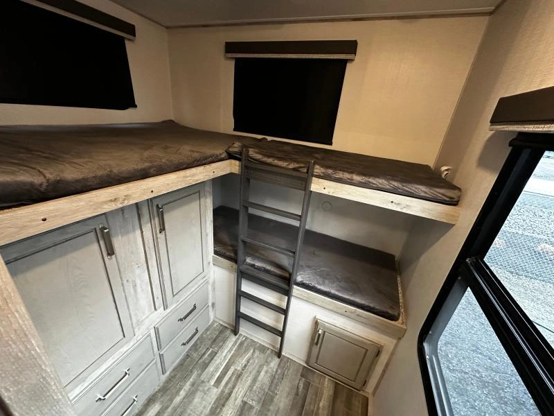 Keystone Rv Avalanche 352bh 2022 alt