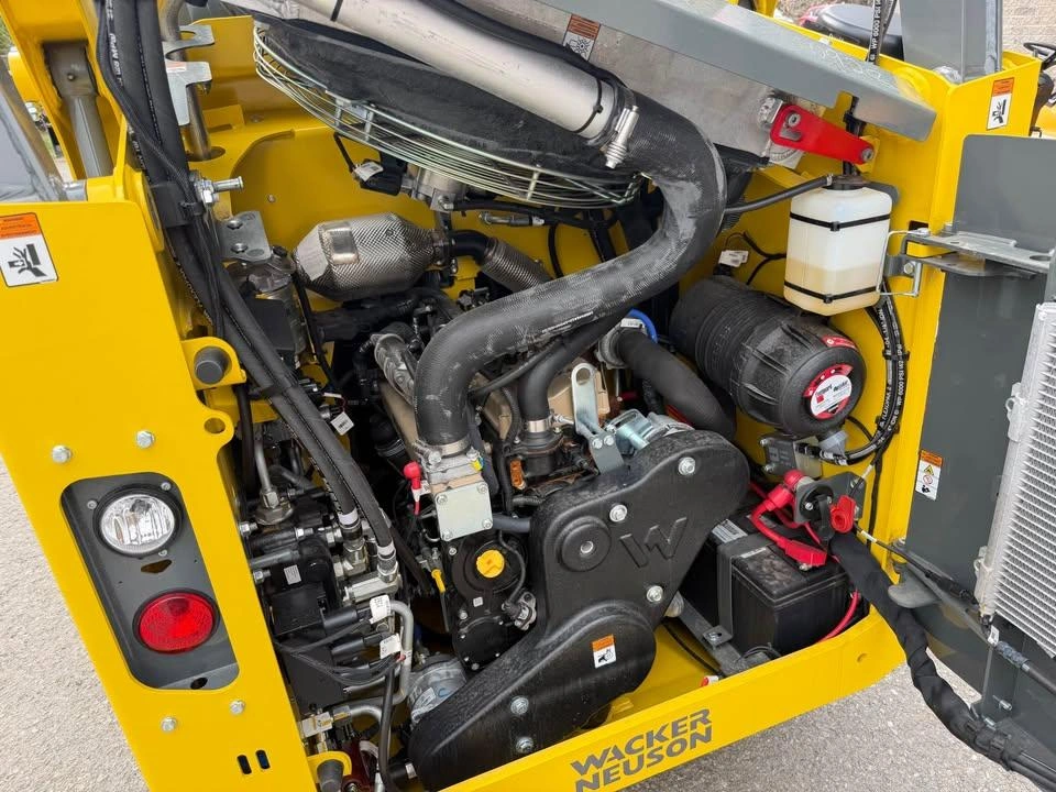 Wacker Neuson St27 Premium Cab 2026 alt