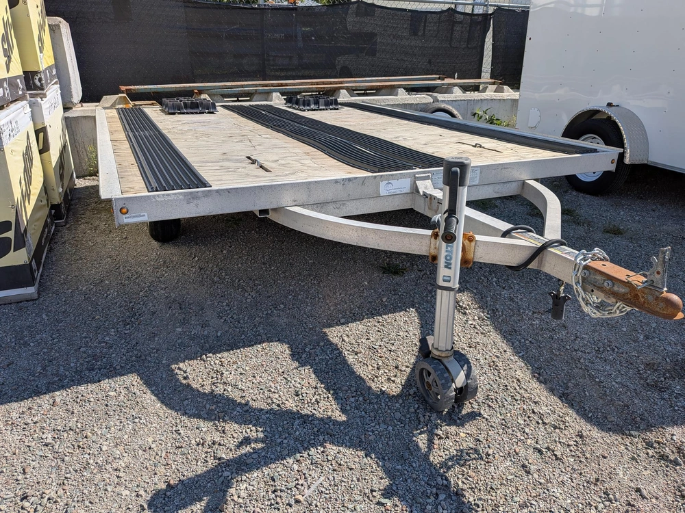 2013 Karavan Atomic Double Sled Trailer alt