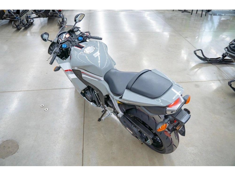 2026 Honda Cbr600rr alt