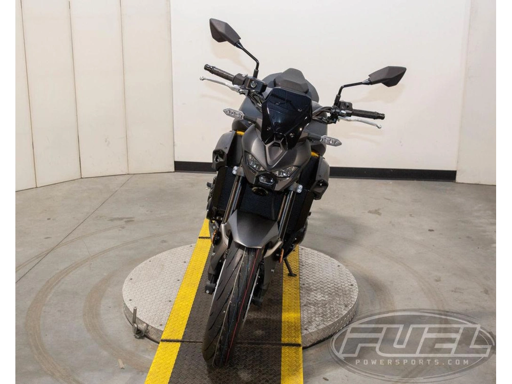 2026 Kawasaki Z900 Abs alt