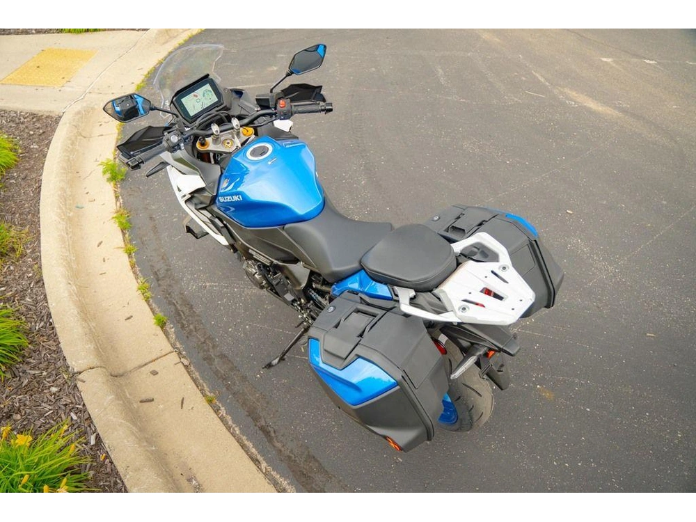 2026 Suzuki Gsx-s1000gx+ alt