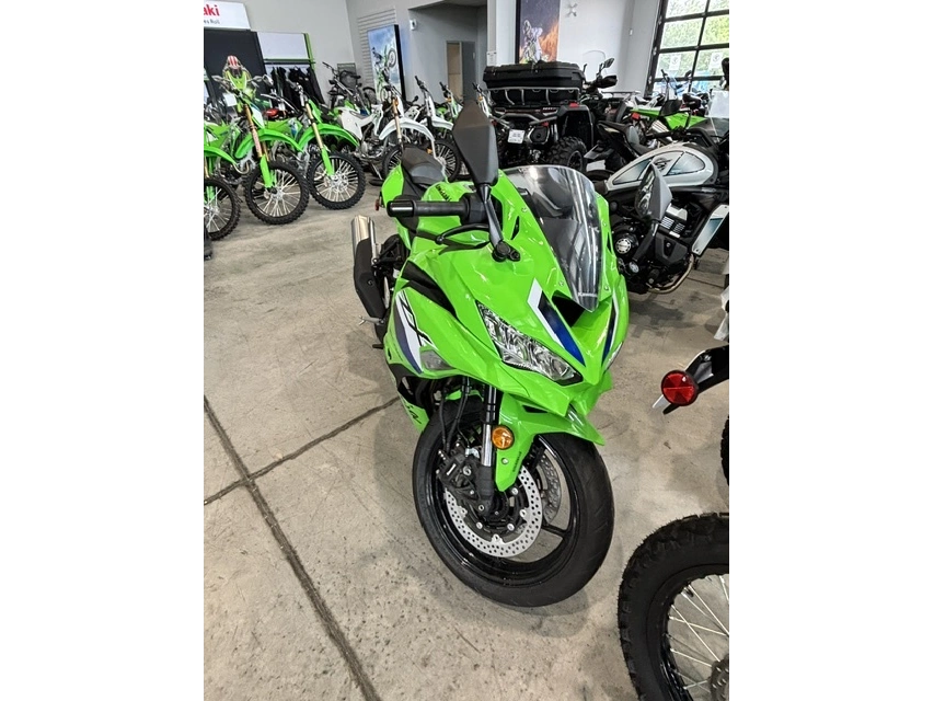 Kawasaki Ninja Zx-4rr Krt Ninja Zx-4rr Zx4rr Zx 4rr 4 Cylindres Zx4 Zx4r Zx- 2026 alt