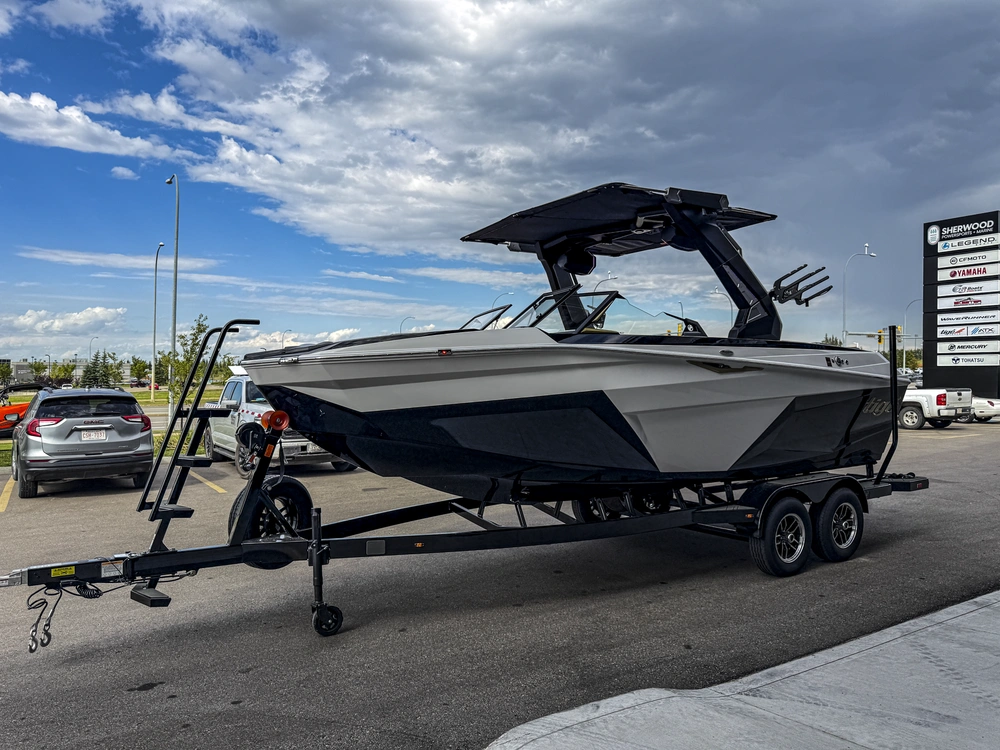 2027 Tige Boats Z1 alt