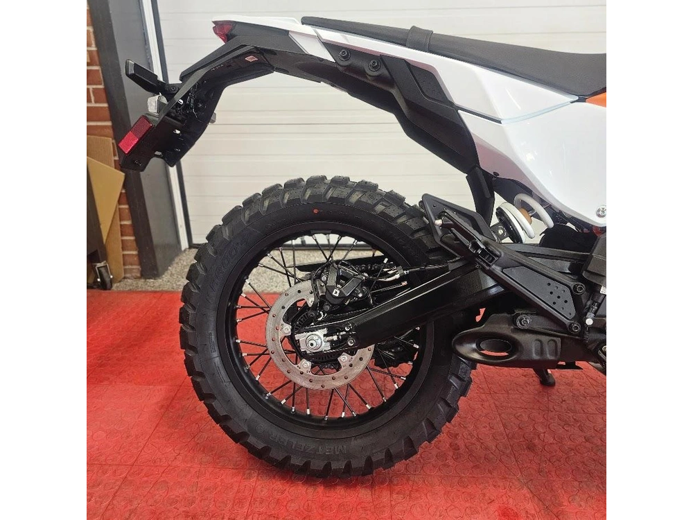 2026 Ktm 390 Enduro R alt