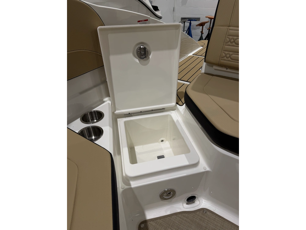 2026 Sea Ray Spx 210
