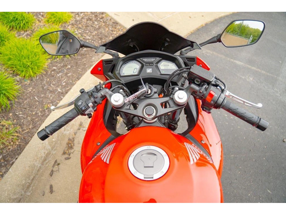 2015 Honda Cbr650f alt