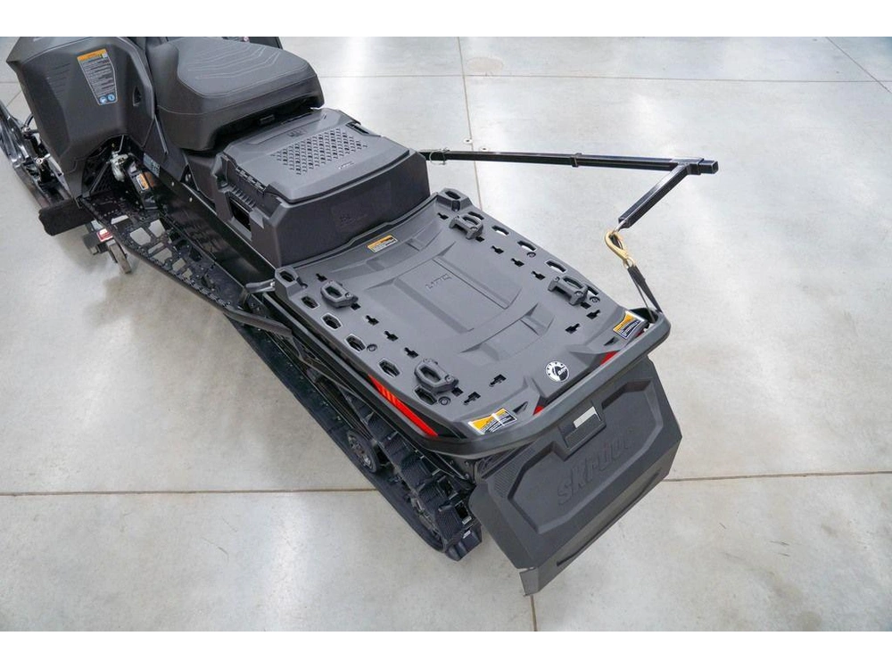 2026 Ski-doo Expedition® Xtreme™ 900 Ace Turbo R 154 Cobra Wt 1.8_black alt
