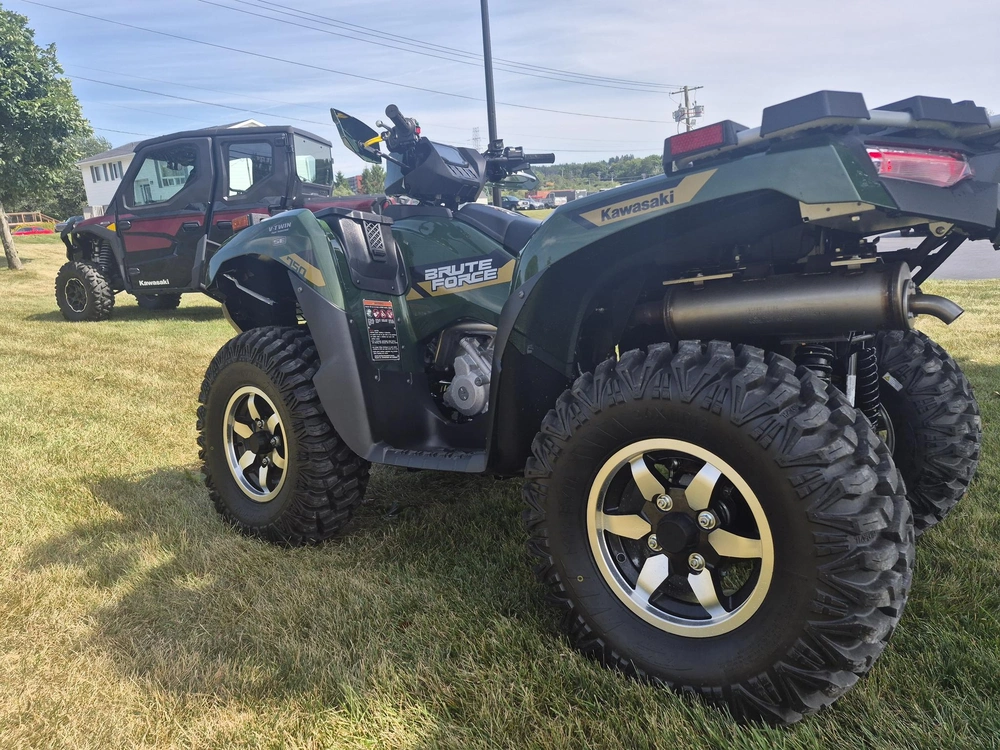 2026 Kawasaki Brute Force 750 Eps Se alt