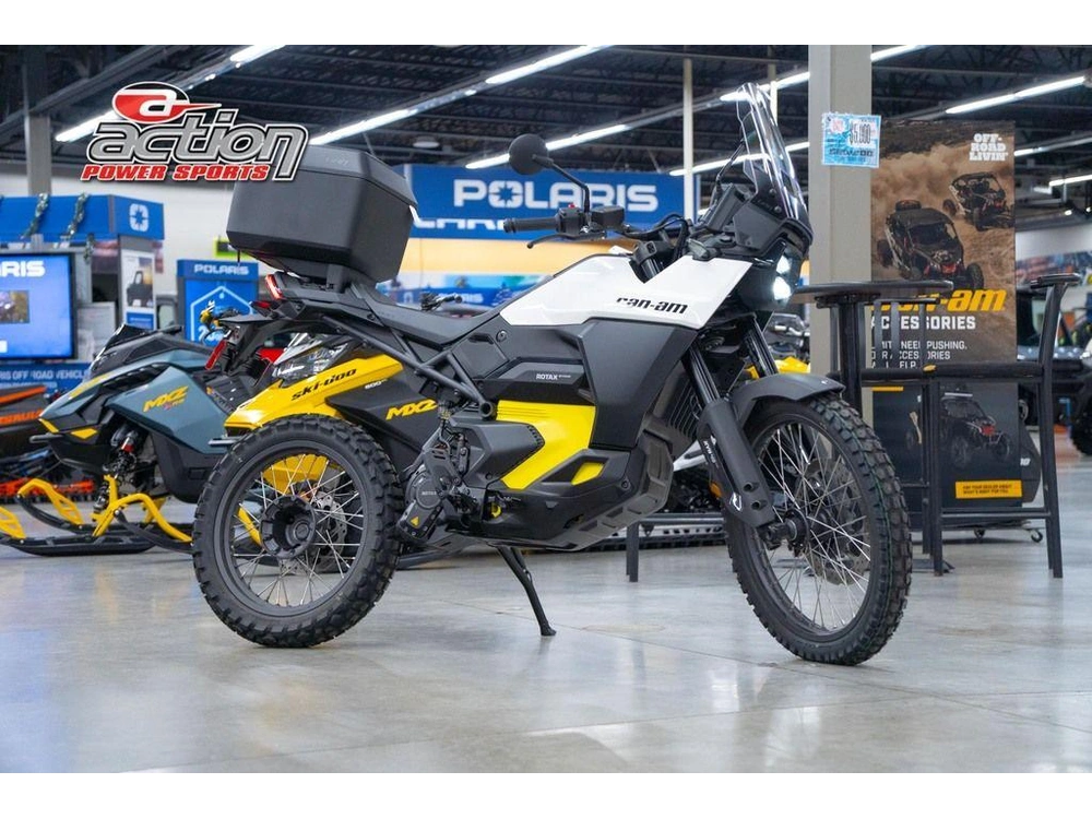 2025 Can-am Origin White alt