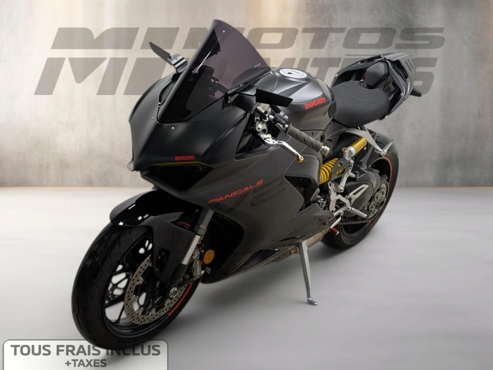 Ducati Panigale V2 2025 alt