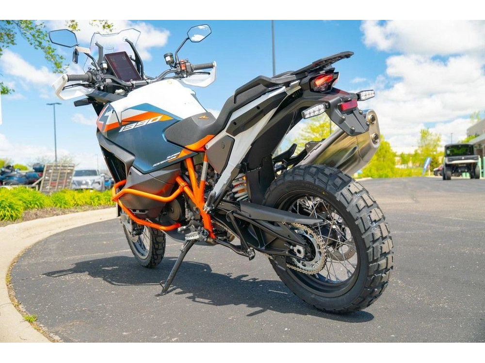 2026 Ktm 1390 Super Adventure R alt