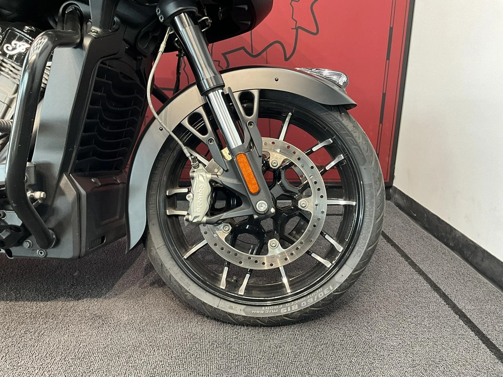 2024 Indian Motorcycle Challenger Dark Horse alt