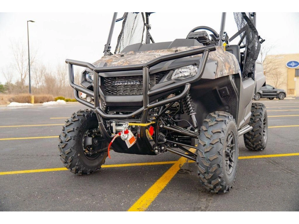 2026 Honda Pioneer 700 Forest alt