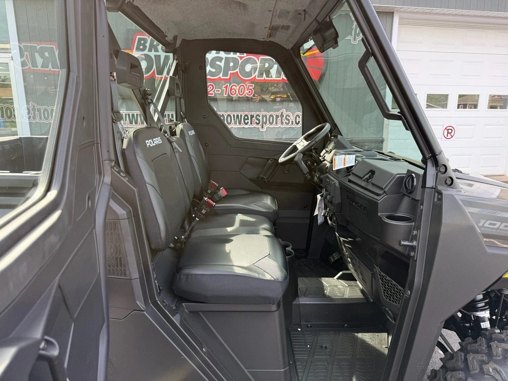 Polaris Ranger 1000 Cab Granith Gray 2026 alt