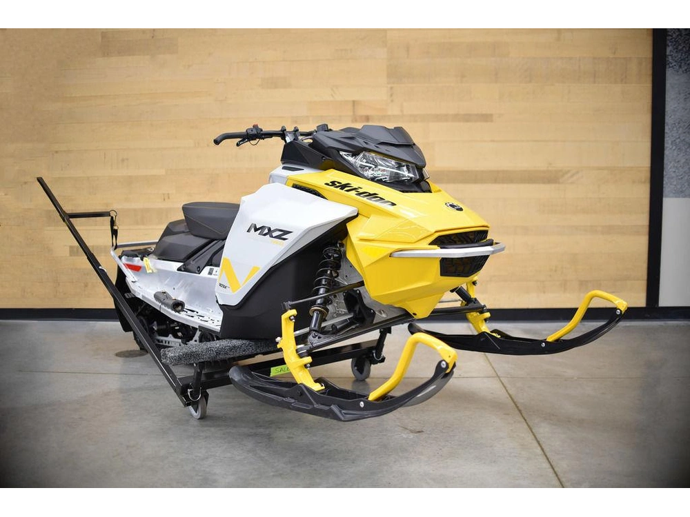 2025 Ski-doo Mxz® Neo® 600 Efi - 40 120 Cobra 1.0 alt