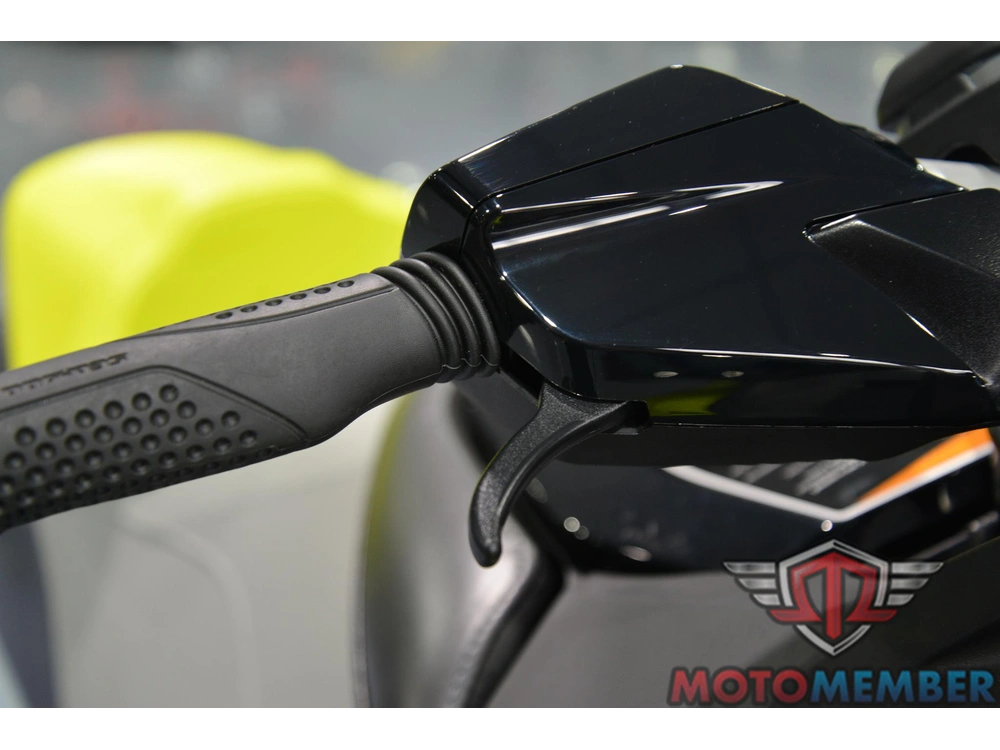 2025 Sea-doo Rxp-x™ 325 Tech, Brp Premium A, Ibr Ice Metal / Manta Green alt