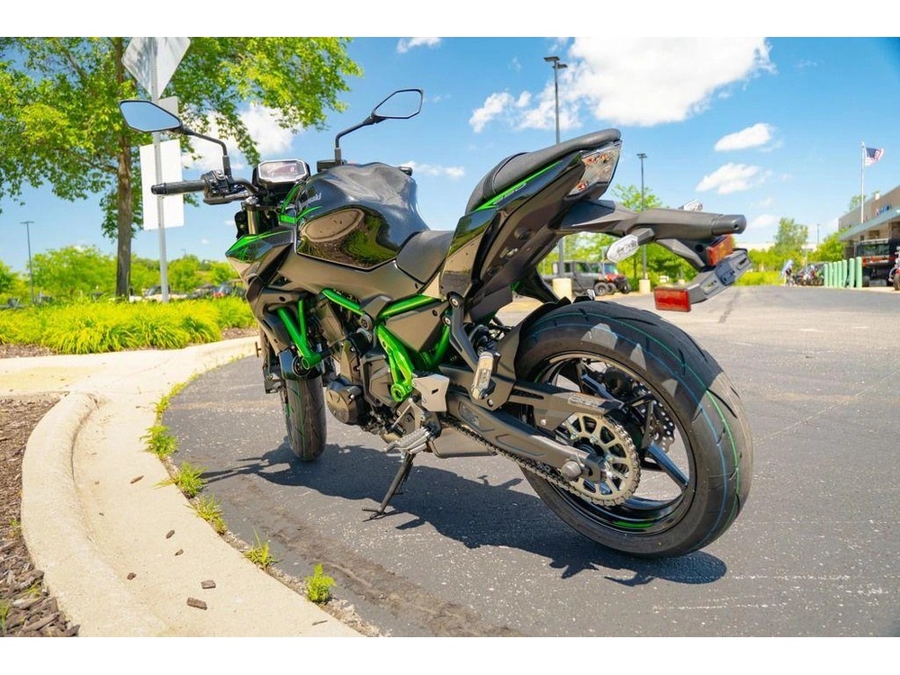 2025 Kawasaki Z650 Abs alt