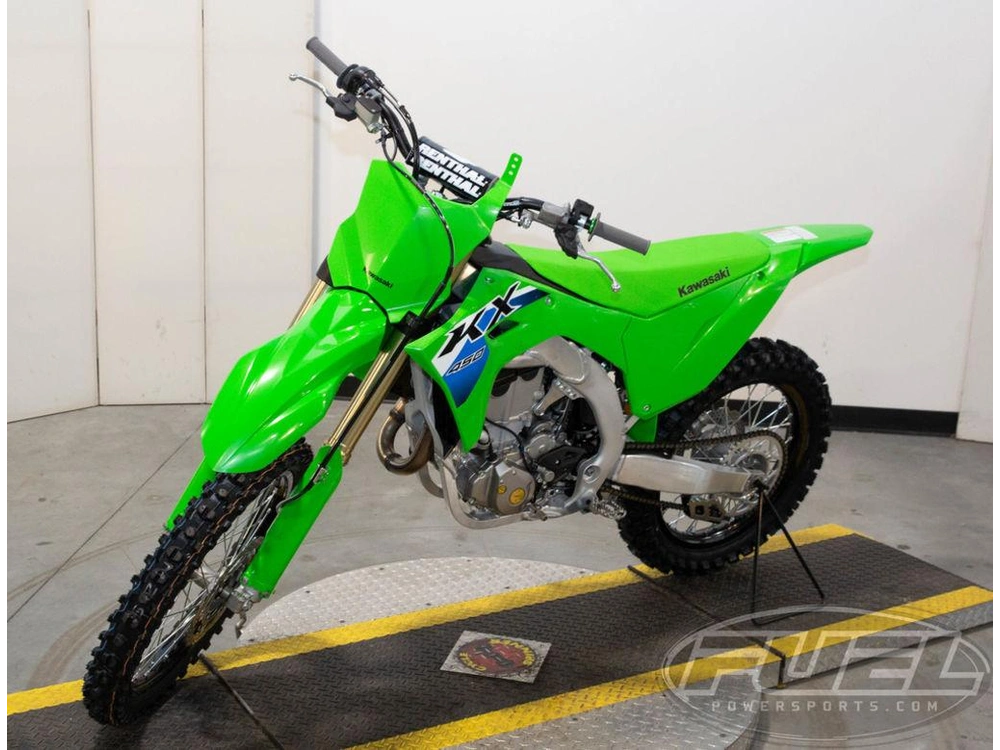 2026 Kawasaki Kx™450 alt