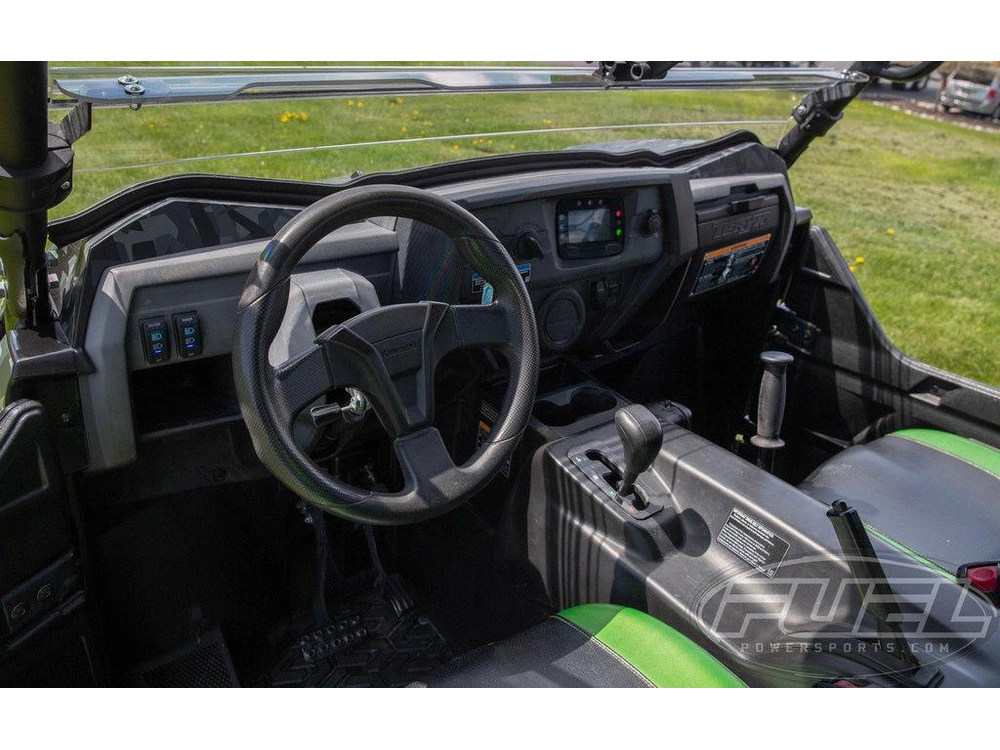 2022 Kawasaki Teryx4™ S Le Camo alt